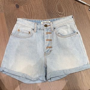 Billabong Shorts